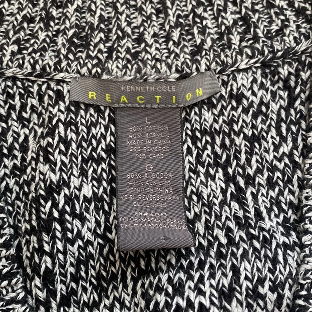 Kenneth Cole Reaction Womens L Short Sleeve Cardigan. Black and White Knit. - Picture 9 of 9